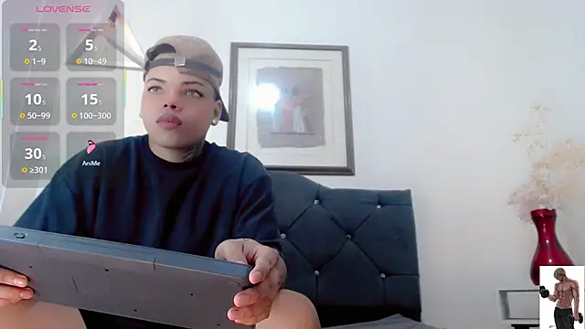 Royal xx- online show from March 12, 8:15 pm