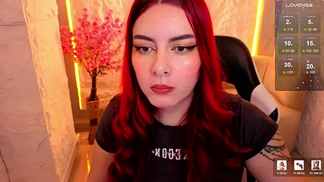 Soffia Hot Tx online show from March 17, 12:41 pm