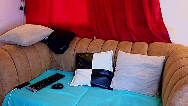 ahnaysexx online show from April 25, 7:22 pm