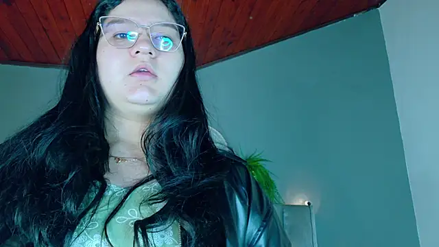 Snapshot of AmatistaSky__ chatting on June 12, 11:31 am AmatistaSky online show from June 12, 11:31 am