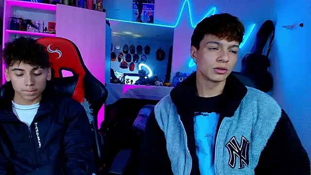 RawDuddes online show from March 14, 6:52 am