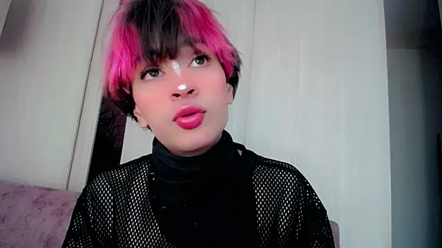Snapshot of Darksweet_jack chatting on May 12, 5:21 pm Darksweet jack online show from May 12, 5:21 pm