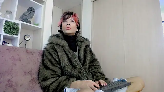 Snapshot of Darksweet_jack chatting on June 14, 2:41 pm Darksweet jack online show from June 14, 2:41 pm