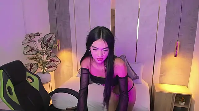 bella dork online show from May 15, 3:24 am
