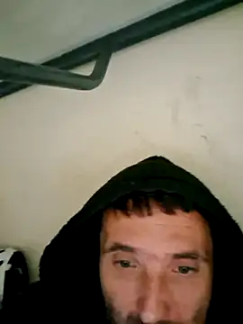 Snapshot of The69punisher chatting on May 31, 3:26 am The69punisher online show from May 31, 3:26 am
