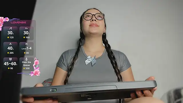 Snapshot of Pamelaa_moon chatting on March 15, 12:22 pm Pamelaa moon online show from March 15, 12:22 pm