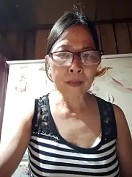 Snapshot of Sky-rain98 chatting on May 17, 1:51 pm Sky-rain98 online show from May 17, 1:51 pm