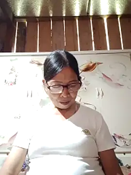 Snapshot of Sky-rain98 chatting on June 16, 7:55 am Sky-rain98 online show from June 16, 7:55 am