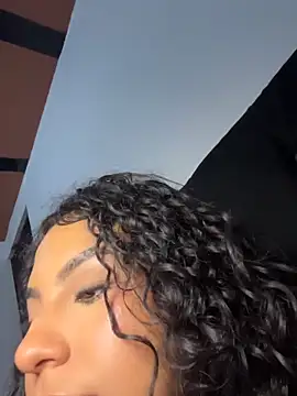 Snapshot of AmeliaAndersson chatting on June 21, 12:41 pm AmeliaAndersson online show from June 21, 12:41 pm
