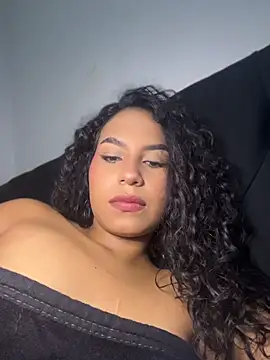 Snapshot of AmeliaAndersson chatting on August 2, 9:30 am AmeliaAndersson online show from August 2, 9:30 am