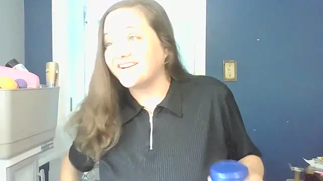 Snapshot of highimmaryjane chatting on May 21, 3:52 pm highimmaryjane online show from May 21, 3:52 pm