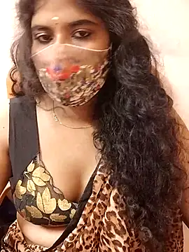 Snapshot of Sunitha28 chatting on April 12, 6:02 pm Sunitha28 online show from April 12, 6:02 pm