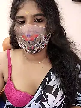 Snapshot of Sunitha28 chatting on April 13, 8:09 am Sunitha28 online show from April 13, 8:09 am