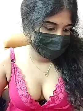Snapshot of Sunitha28 chatting on April 18, 7:58 pm Sunitha28 online show from April 18, 7:58 pm