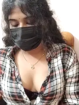 Snapshot of Sunitha28 chatting on April 21, 4:12 pm Sunitha28 online show from April 21, 4:12 pm