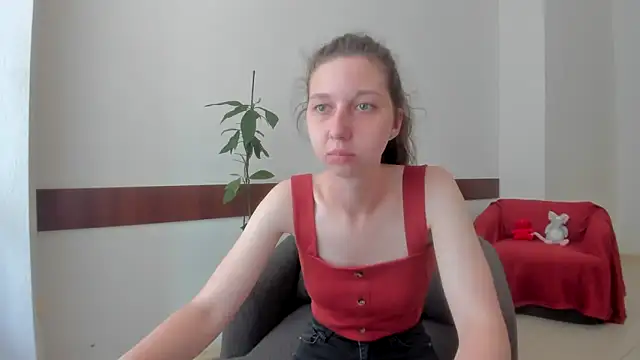 Snapshot of Ellina_Star chatting on June 18, 8:14 am Ellina Star online show from June 18, 8:14 am