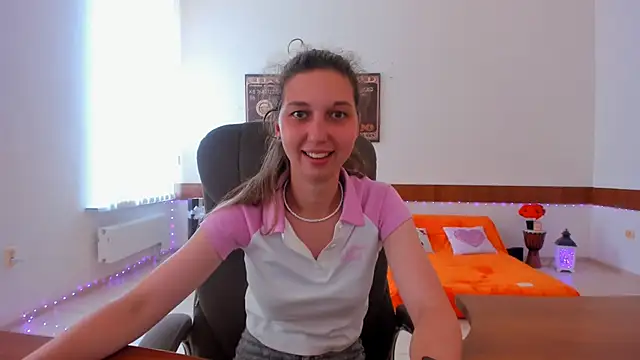 Snapshot of Ellina_Star chatting on July 28, 12:48 pm Ellina Star online show from July 28, 12:48 pm