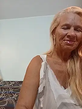 Snapshot of ViktoriaSexi1 chatting on July 28, 8:52 pm ViktoriaSexi1 online show from July 28, 8:52 pm