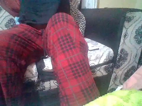 Sexyaryaa online show from April 21, 3:17 pm