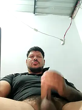 Snapshot of BadboyDirty1 chatting on July 17, 1:18 pm BadboyDirty1 online show from July 17, 1:18 pm