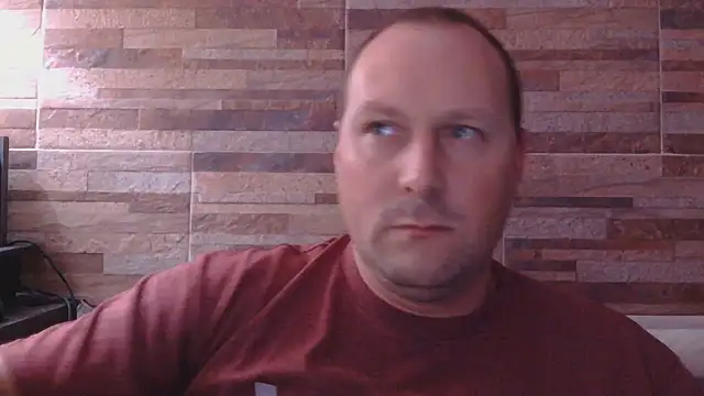 lustonfan online show from April 29, 2:26 am