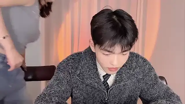 Snapshot of SM_0007 chatting on March 9, 8:24 pm SM 0007 online show from March 9, 8:24 pm