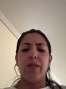 SamanthaWalker  online show from March 13, 12:12 pm