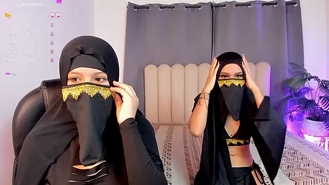 layla leila01 online show from March 12, 1:06 pm