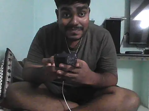 Snapshot of Foxboy65 chatting on May 5, 7:22 pm Foxboy65 online show from May 5, 7:22 pm