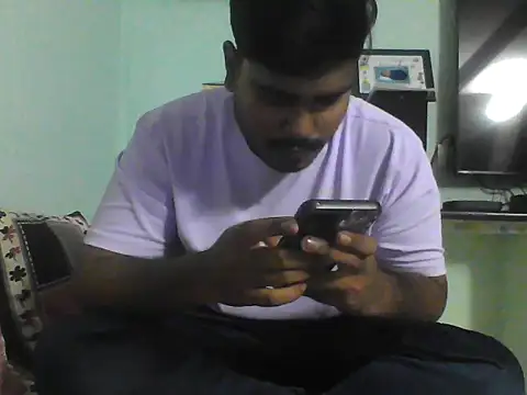 Snapshot of Foxboy65 chatting on May 7, 6:57 pm Foxboy65 online show from May 7, 6:57 pm