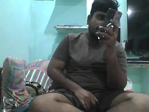 Snapshot of Foxboy65 chatting on May 21, 7:32 pm Foxboy65 online show from May 21, 7:32 pm