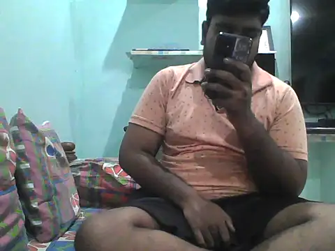 Snapshot of Foxboy65 chatting on May 23, 7:18 pm Foxboy65 online show from May 23, 7:18 pm