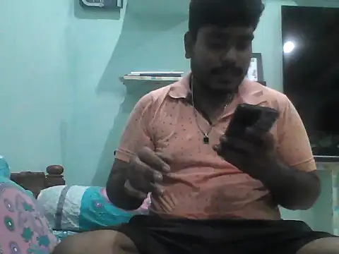 Snapshot of Foxboy65 chatting on May 25, 6:58 pm Foxboy65 online show from May 25, 6:58 pm
