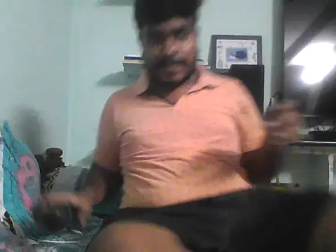 Snapshot of Foxboy65 chatting on June 1, 7:15 pm Foxboy65 online show from June 1, 7:15 pm
