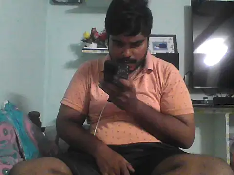 Snapshot of Foxboy65 chatting on July 9, 7:18 pm Foxboy65 online show from July 9, 7:18 pm