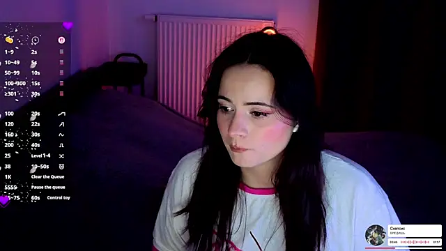 missy3kissy online show from June 13, 8:29 pm