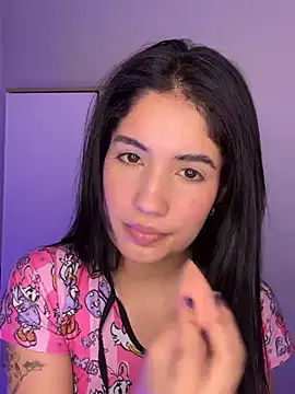 Snapshot of Lucy_engel chatting on June 5, 1:34 am Lucy engel online show from June 5, 1:34 am