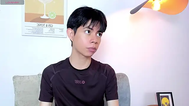 daniell rdrig online show from March 12, 12:33 pm