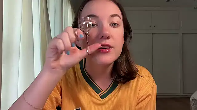 summerxo online show from June 14, 5:26 pm