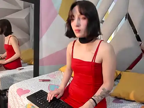 Rosalie Velvet online show from March 10, 4:06 am