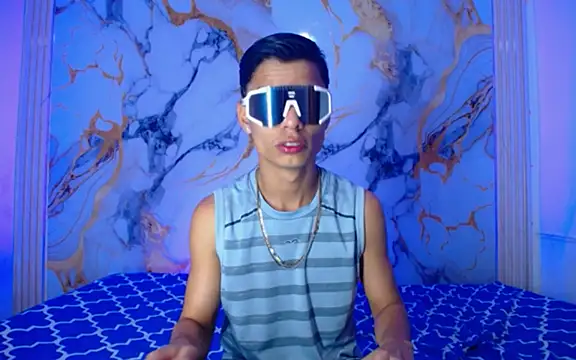 Naughty hot01 online show from March 13, 9:49 am