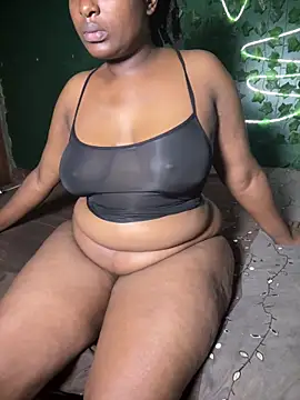 Sollybunny online show from June 3, 3:42 am