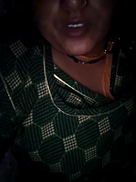 Snapshot of Funcouple0069 chatting on May 26, 5:42 pm Funcouple0069 online show from May 26, 5:42 pm
