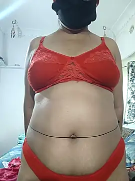 Snapshot of Funcouple0069 chatting on May 31, 12:45 pm Funcouple0069 online show from May 31, 12:45 pm