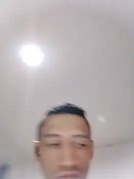 Snapshot of TuCanero23cm chatting on June 1, 12:01 am TuCanero23cm online show from June 1, 12:01 am