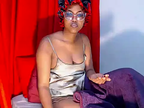 DarkDivva18 online show from July 25, 3:26 am