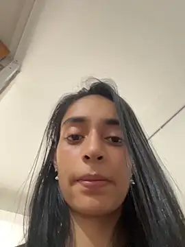 Snapshot of leilani_X chatting on May 12, 2:36 pm leilani X online show from May 12, 2:36 pm