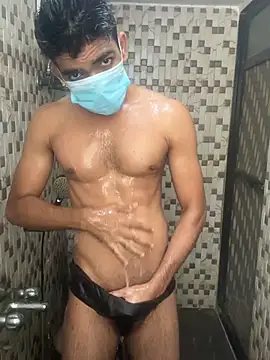 Snapshot of BombaySam78 chatting on June 25, 5:45 am BombaySam78 online show from June 25, 5:45 am