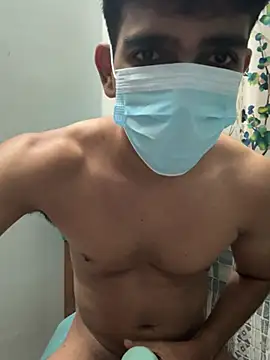 Snapshot of BombaySam78 chatting on July 28, 8:52 pm BombaySam78 online show from July 28, 8:52 pm