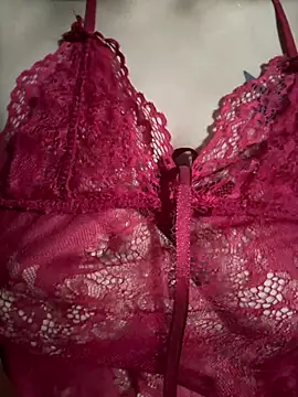 Snapshot of Weter_squirt77 chatting on March 24, 6:24 pm Weter squirt77 online show from March 24, 6:24 pm